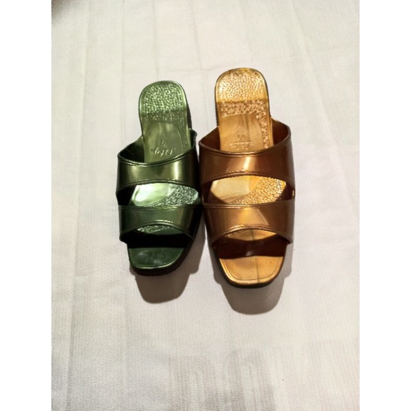 Sendal Selop Pria 'Lily Dua List'