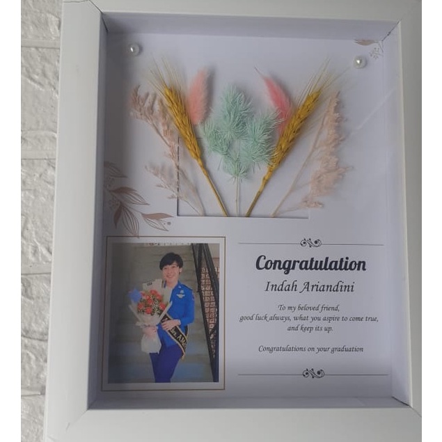 Frame 3 D Graduation Gift Kado Ulta Ulang Tahun Wedding Hampers Design Custom