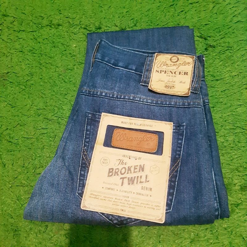 Wrangler Spencer The Slim celana panjang Original 100%