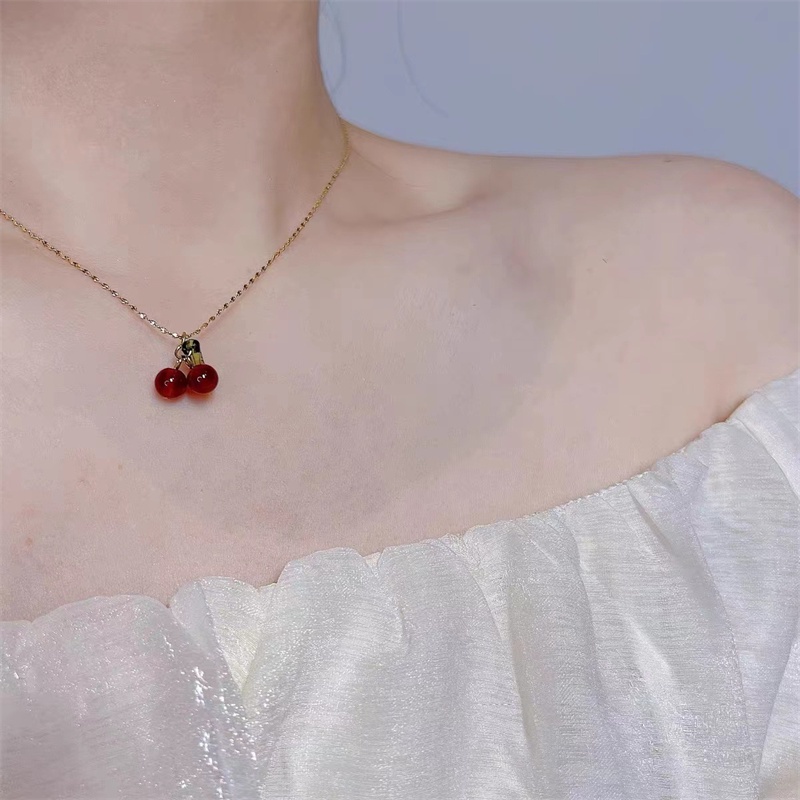 Kalung Dengan Liontin Batu Giok Hetian Natural Bentuk Cherry Untuk Wanita