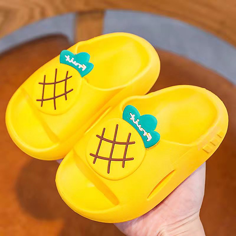 Sandal anak Bahan Karet Model Lucu 2-5 Tahun