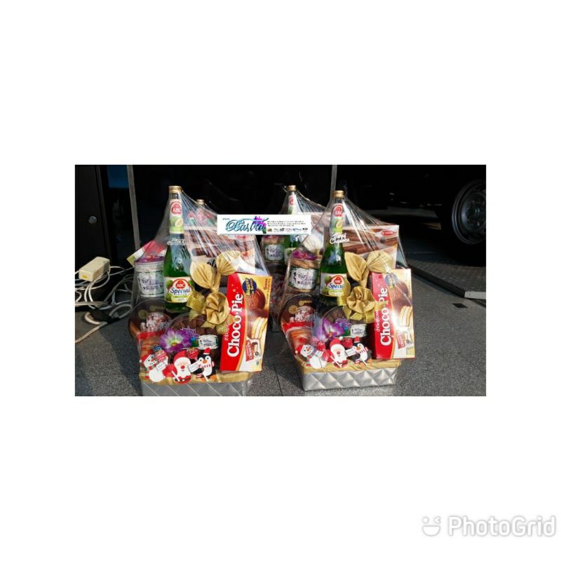 

parcel natal/ hampers natal/ parcel custom/ parcel cookies/ parcel makanan minuman