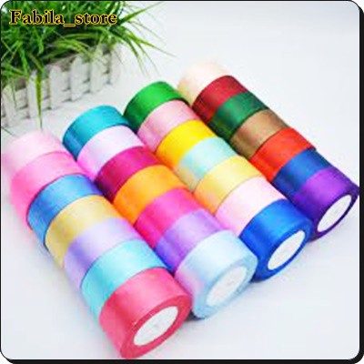 

Pita Satin 1 INCH UKURAN 2,5 CM 25 YARD / Pita Satin 1 INCH (BRAND SAKURA)