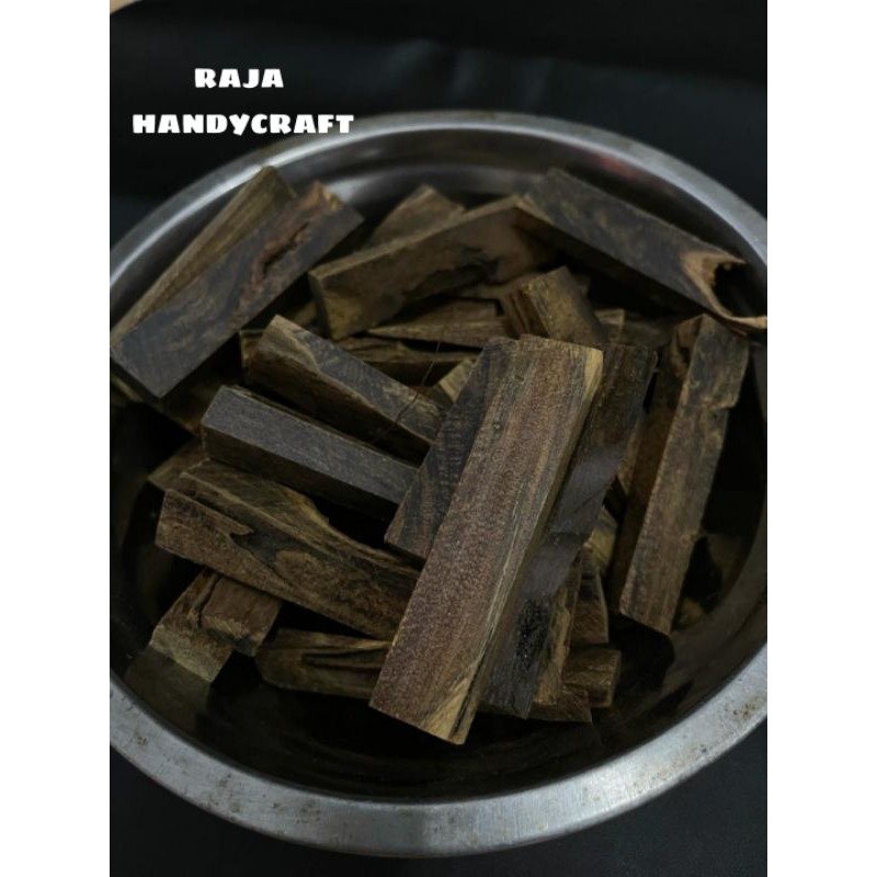 (Bisa COD) Kayu Gaharu Buaya 1 kg  Kwalitas Terbaik 1000% Asli Pedalaman Hutan Kalimantan