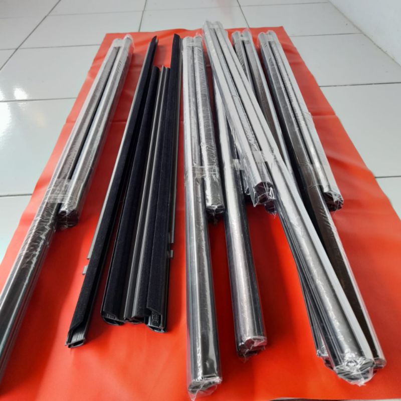 pelipit kaca lis kaca karet kaca honda jazz tahun 2008-2012 Original