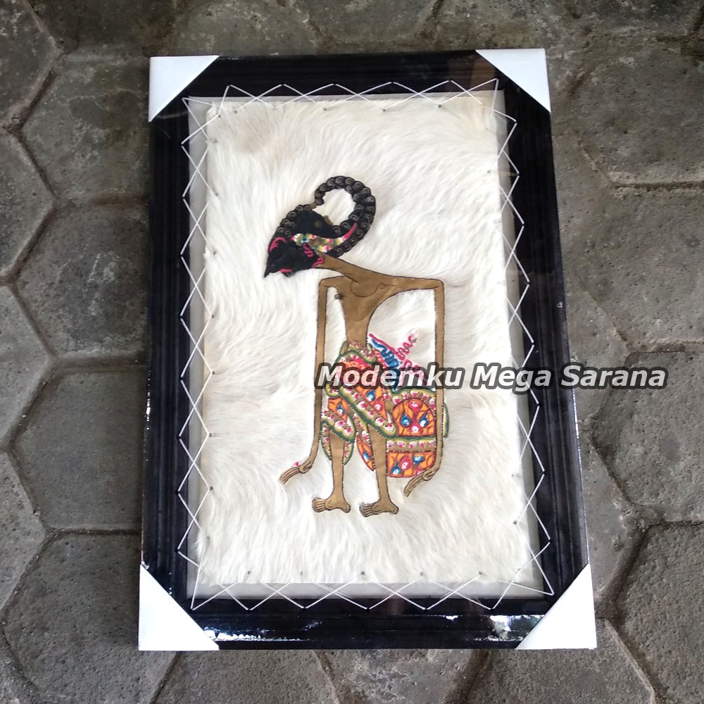 Lukisan Wayang Kulit Arjuna Janaka Kulit Kambing - 70x50 Cm