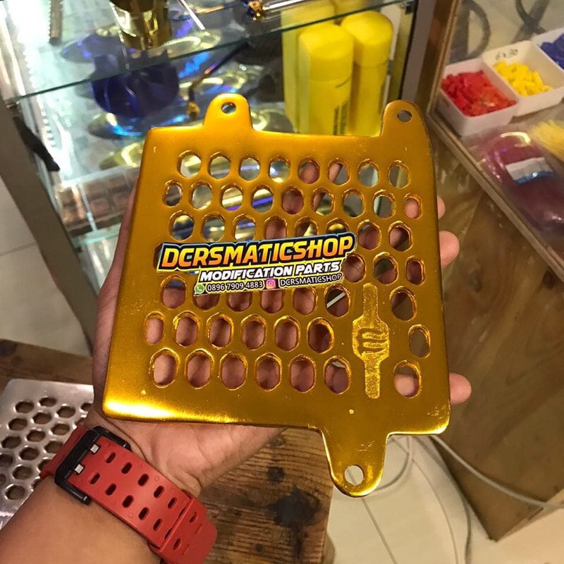 tutup radiator/tutup radiator vario 125/150/tutup radiator cnc