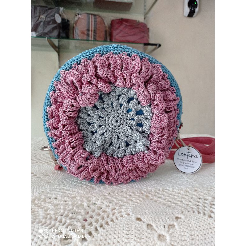 Tas Wanita Selempang Bulat Bunga Cantik Fashion Rajut (Lentera)