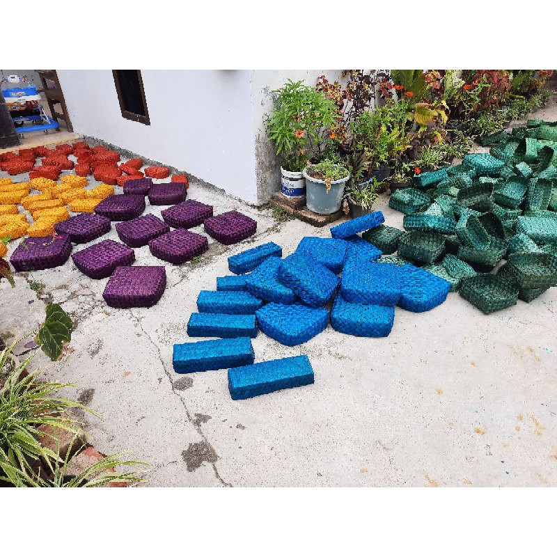 besek warna besek cantik ukuran 25x10 bisa custom warna