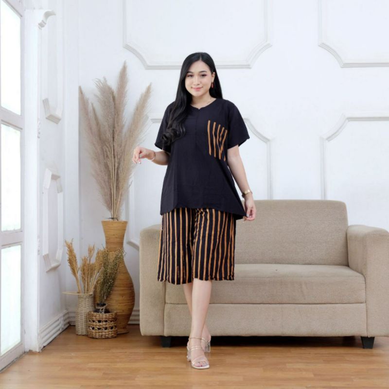 ONE SET KULOT MODERN MOTIF SALUR KOMBINASI