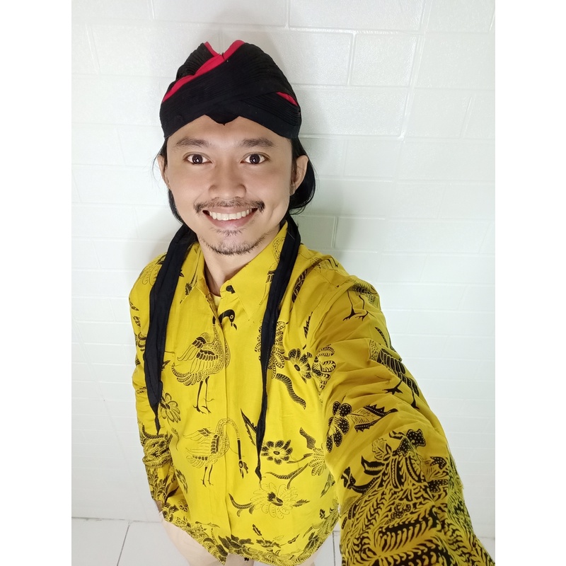 ANGSA KUNING ALISA KEMEJA BATIK SOLO PRIA LENGAN PANJANG LAPIS FURING ATASAN BATIK PREMIUM MODERN KATUN HALUS RAJASAKTI UKAIL DILLAN ASMARA RAFANDA SENOJOYO NGUDI RAHAYU MARTOWIRO SM ANJANI FLORIST ALJAYA KANAYA NARESWARI KLA DEWO BRAMANTI PRIJANTO SE