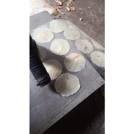 

Emping mlinjo ambal kebumen