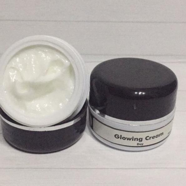 ✹ Cream glowing pagi siang day whitening aman glowing super ampuh kinclong artis dokter farma derma 