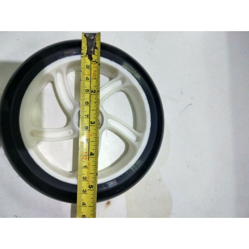 Ban Roda otopet skuter scooter injak