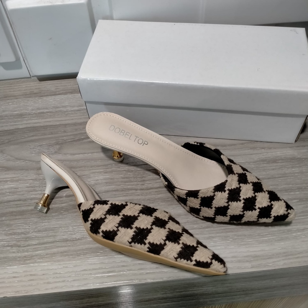 Heels wanita DBLTOP 0582