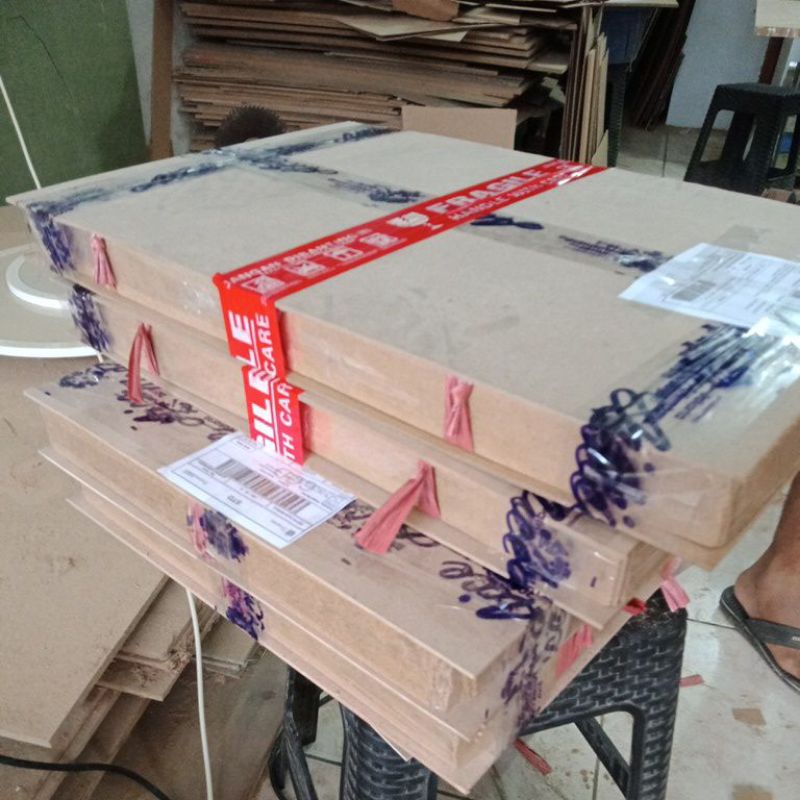 cermin dinding ukuran luar 34x44cm 24x34/cermin minimalis/cermin murah/cermin-2