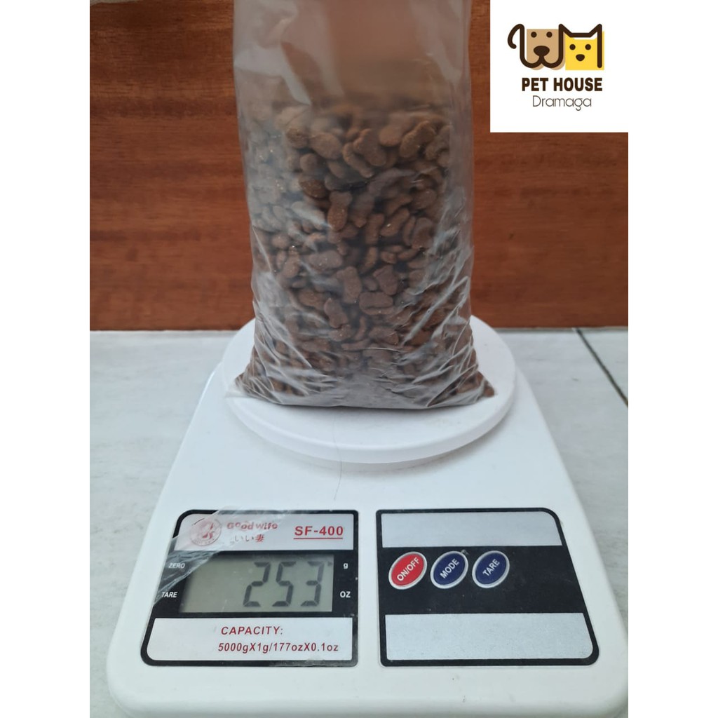 [Paket Hemat] Pasir Kucing Gumpal Wangi Repack 1kg + Makanan Kucing Oricat Adult Dry Food 250 gr