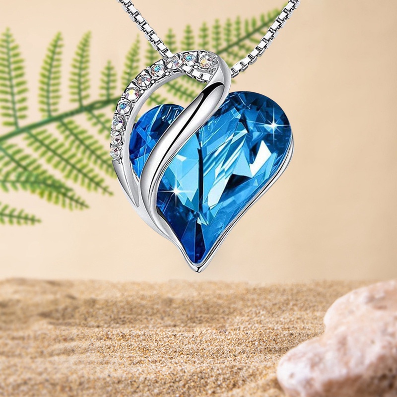 Kalung Rantai Liontin Hati Hias Zircon Kristal Berlian Imitasi Gaya Korea Untuk Wanita