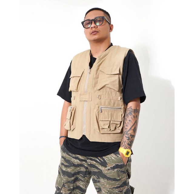 ROMPI VEST CARGO TAKTIKAL RIPSTOK VEST LAPANGAN