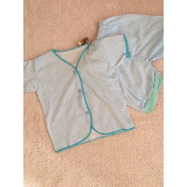 Baju bayi newborn (ex kado bayi/baru bukan preloved)
