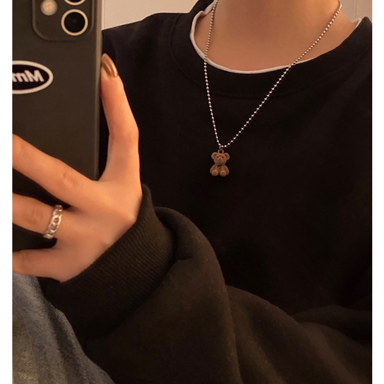 Kalung Rantai Klavikula Desain Kartun Beruang Bahan Plush Gaya Hip Hop Untuk Wanita