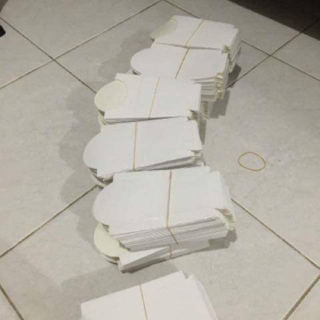 

Kemasan / Dus Kentang Goreng Panjang