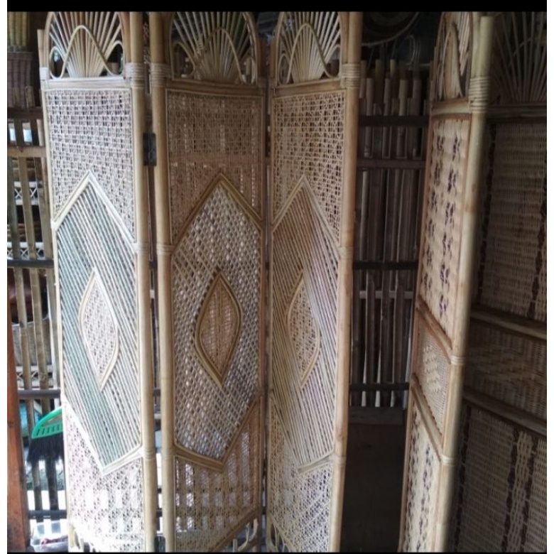 Pembatas Ruangan Rotan Penyekat Ruangan Rotan