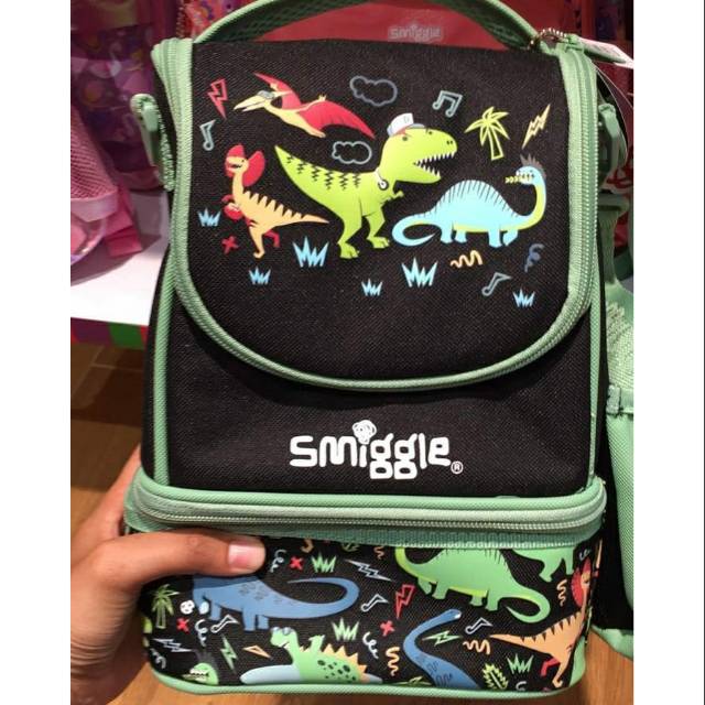 Lunchbag smiggle dino