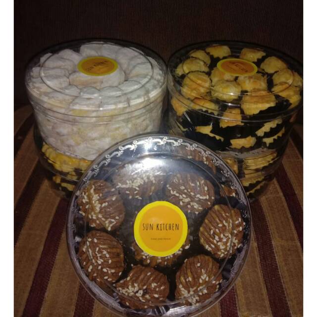 

ANEKA KUE KERING | SUN KITCHEN