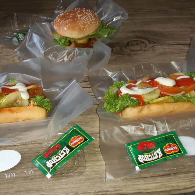 

Burger & hotdog