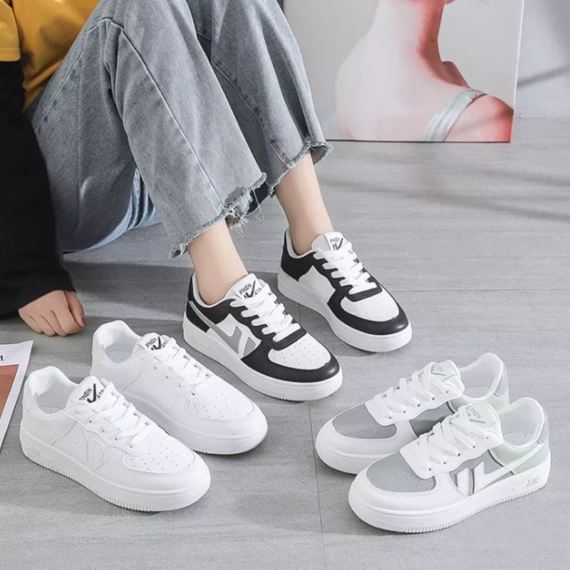 Sepatu Sneakers Wanita Shoes NlKE Air05