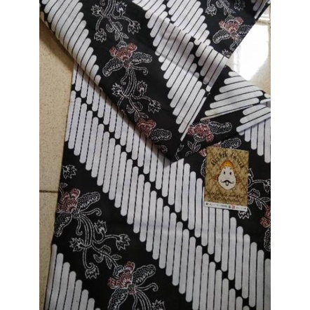 [PRODUK JVSVC] Kain Batik Parang Kembang Bunga Hitam Putih Jarik Kebaya Manten Seserahan Jawa Bagus 