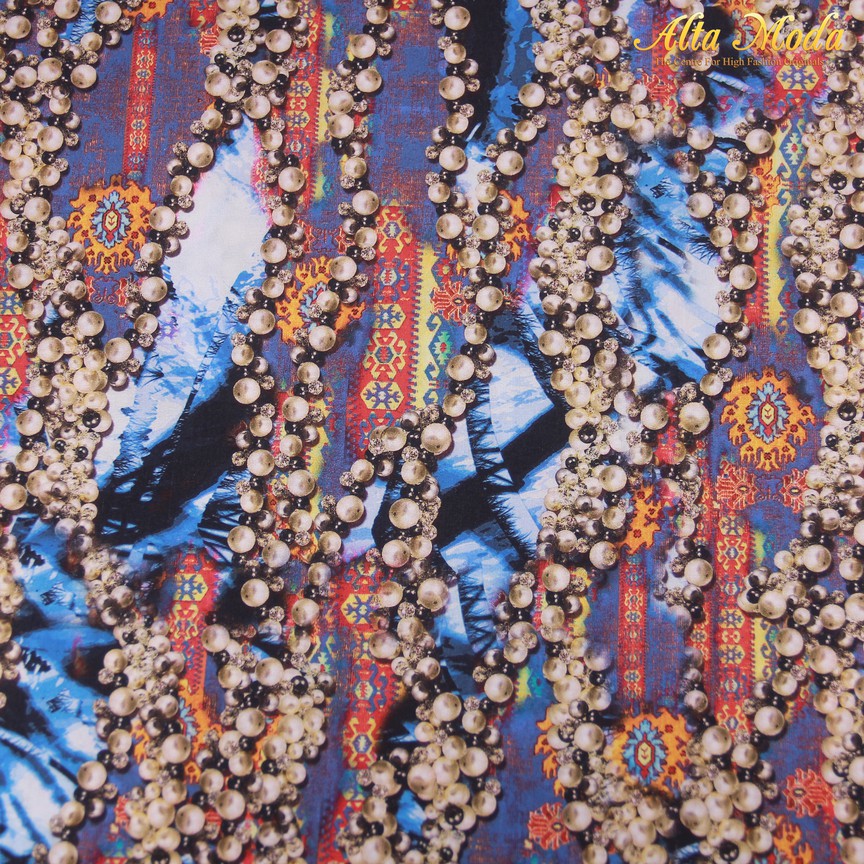 

Alta Moda Cotton Shirting Ungu Merah Biru Motif Mutiara (1M)