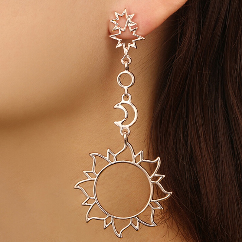 Anting Tusuk Asimetris Bentuk Bulan Bintang Matahari Gaya Boho Untuk Wanita