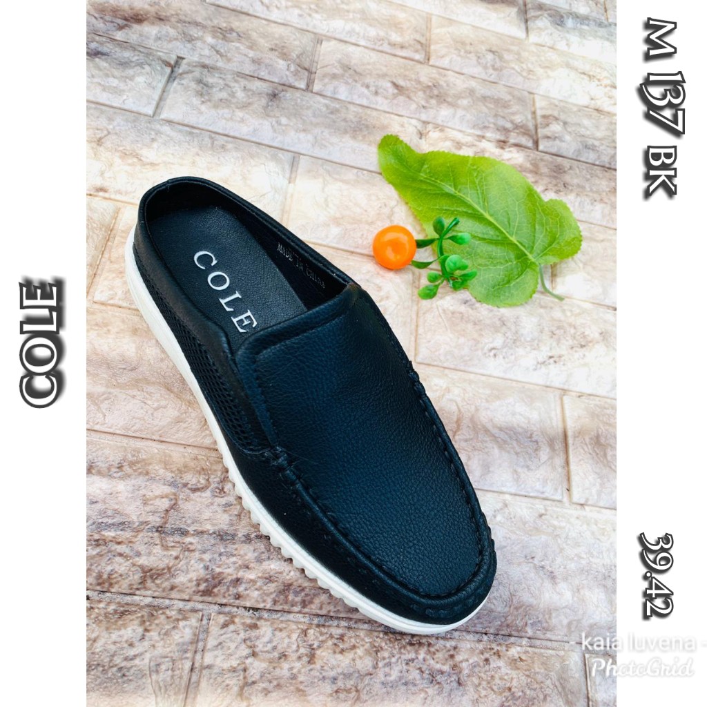 Promo Sepatu M137 BK