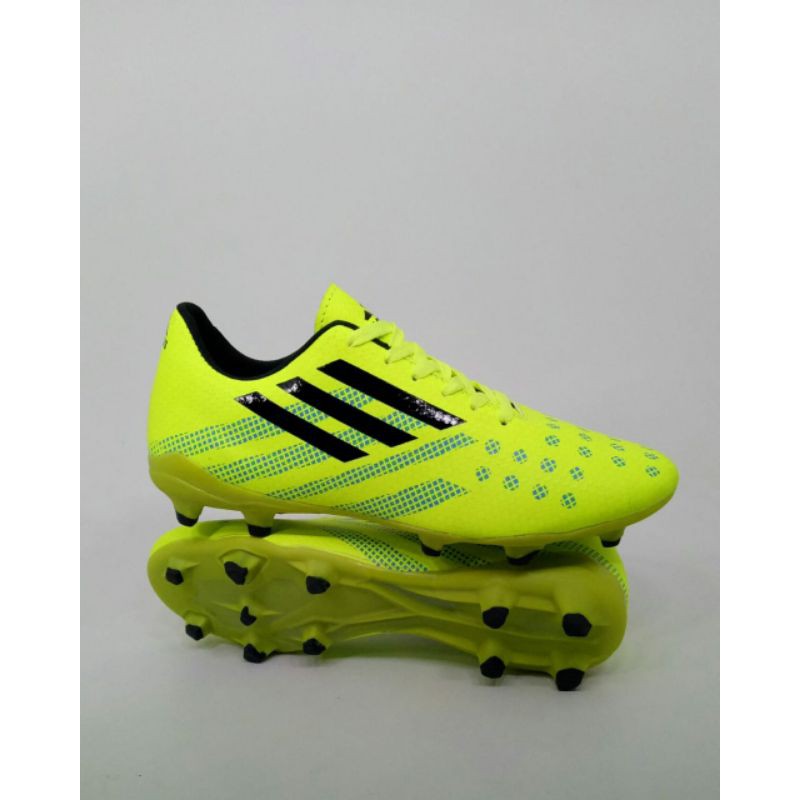 Featured image of post Sepatu Bola Adidas Original Terbaru 2021