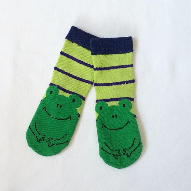 Green Frog Baby Socks (Kaus Kaki Bayi)