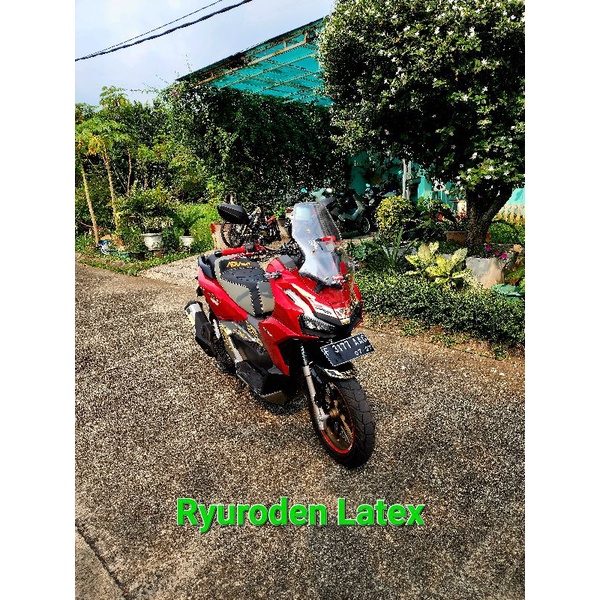 Jok motor latex adv 160 by Ryuroden