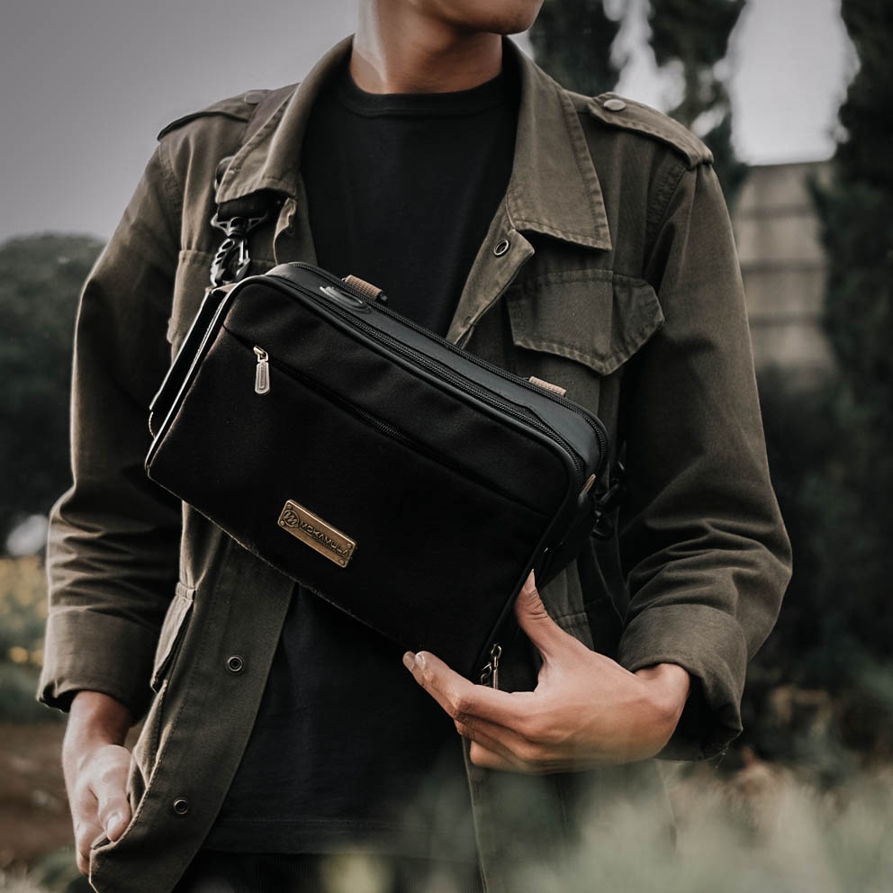 Tas Pinggang Pria Waterproof Waistbag Multifungsi Original - Eclipse Men Mokamula