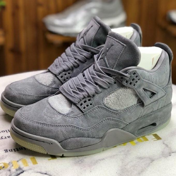 algifaruu - Nike Air Jordan 4 KAWS Retro 'Cool Grey'