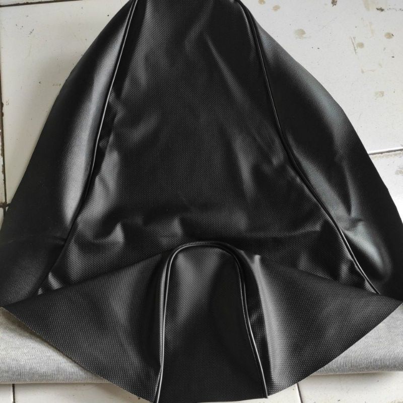 KULIT JOK MOTOR ORIGINAL VARIO 110 CC_SARUNG JOK MOTOR ORIGINAL VARIO 110 CC KARBU