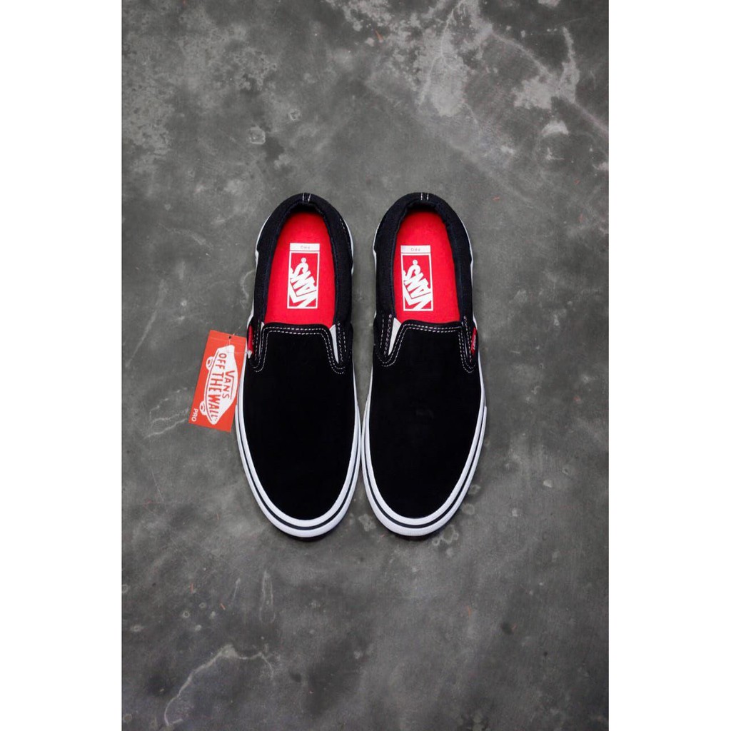 VANS SLIP ON PRO BLACK WHITE