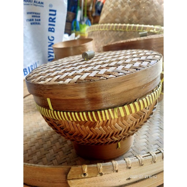 Wakul bambu nasi/ Bakul nasi/ Bakul Nasi Bambu/ Bakul/Wakul ada Tutup/Bakul Tradisional