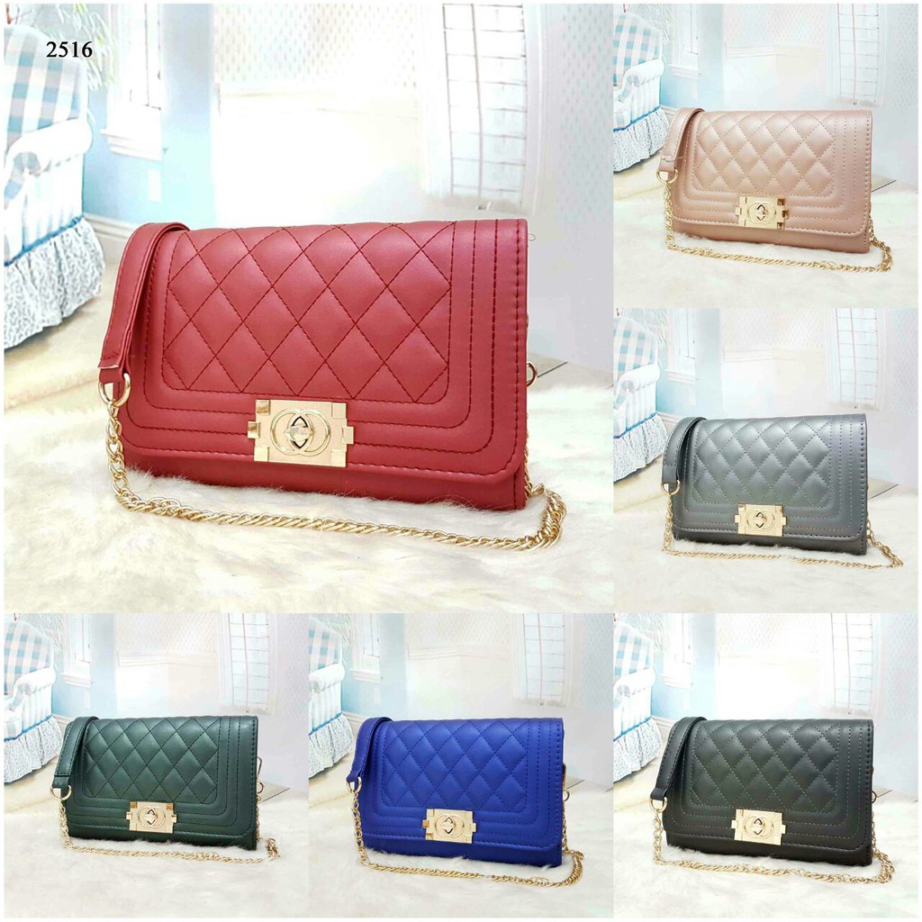 Chanel Boy (2516)