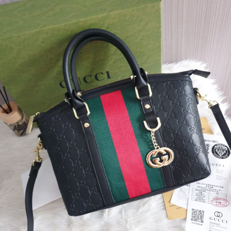 TAS WANITA GUCCI RANIA EMBOSSED FREEBOX
