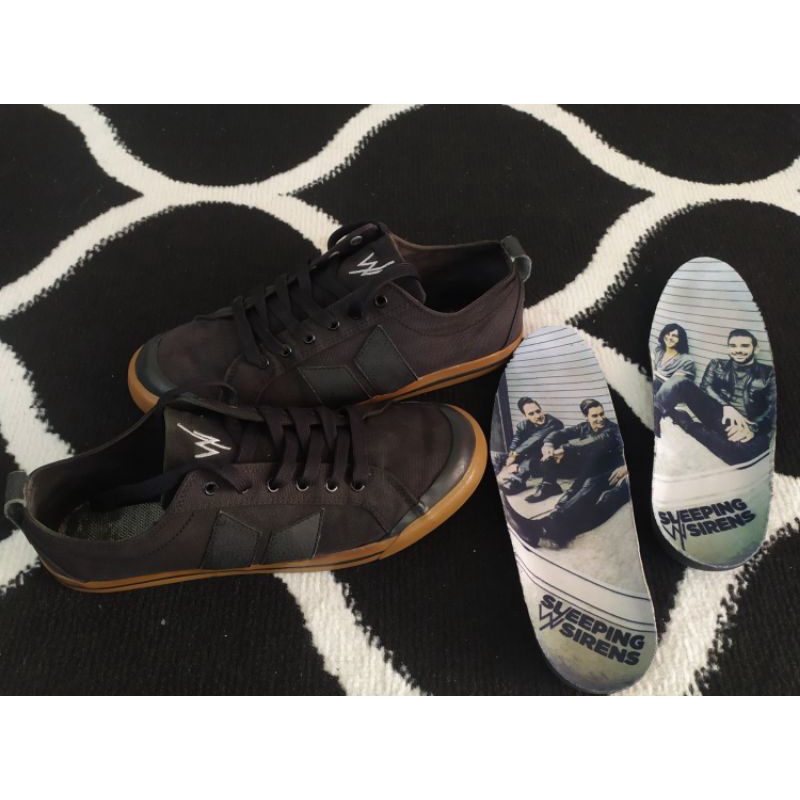 Macbeth Eliot x Sleeping with sirens (42)