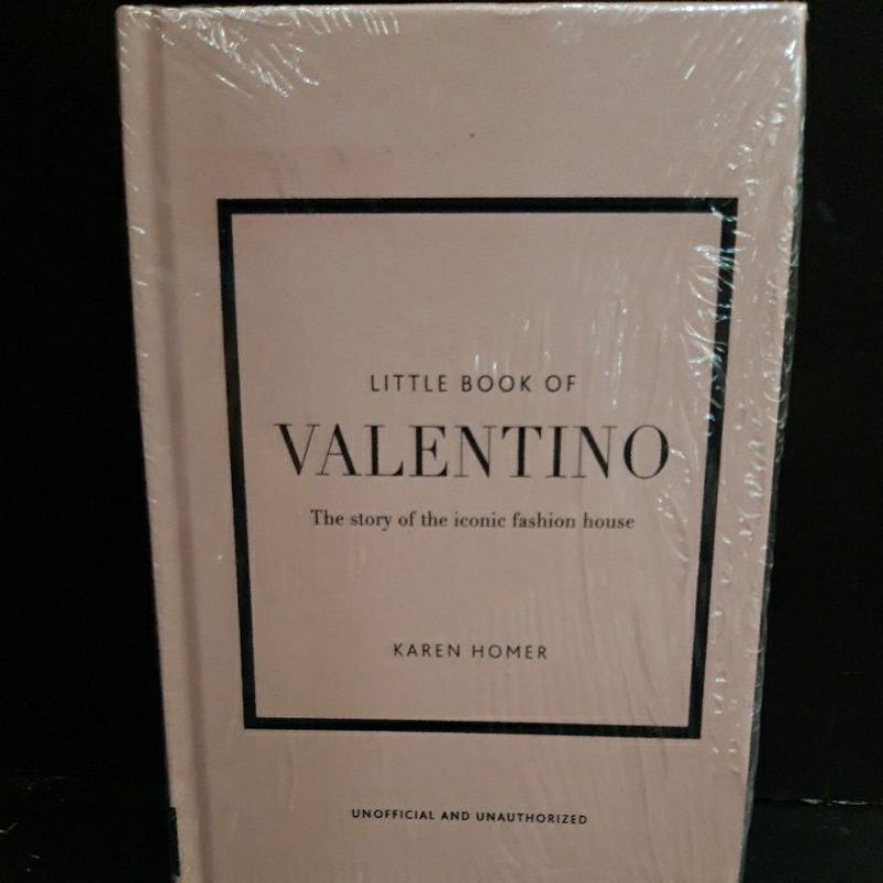 The Little Book of Valentino: The Story of the Iconic Fashion House (Little Books of Fashion, 13)
