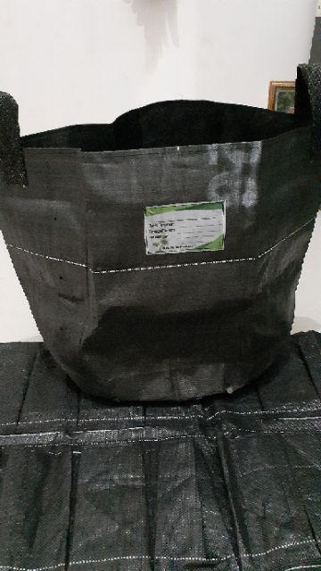 Wall Planter  Bag Kantong 14 Hitam Polos