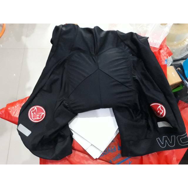 Celana sepedah dick wolves / celana olahraga