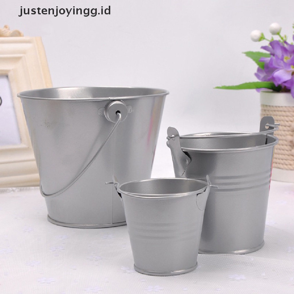 // justenjoyingg.id // Mini Metal Colorful Bucket Candy Keg Pails Wedding Party Favors Decoration DIY ~